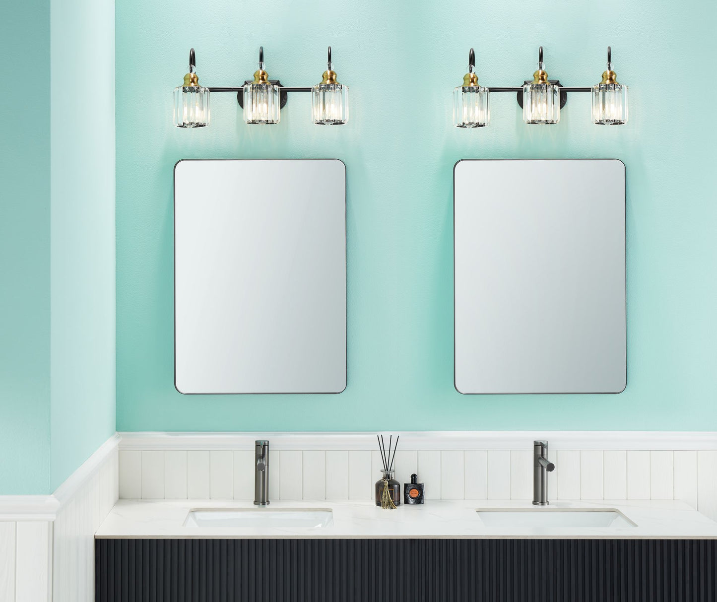 Waterpar® 22-in W x 30-in H Matte Black Alumi Bathroom Mirror with Vanity Light